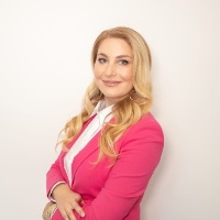 Svetlana Schneider
